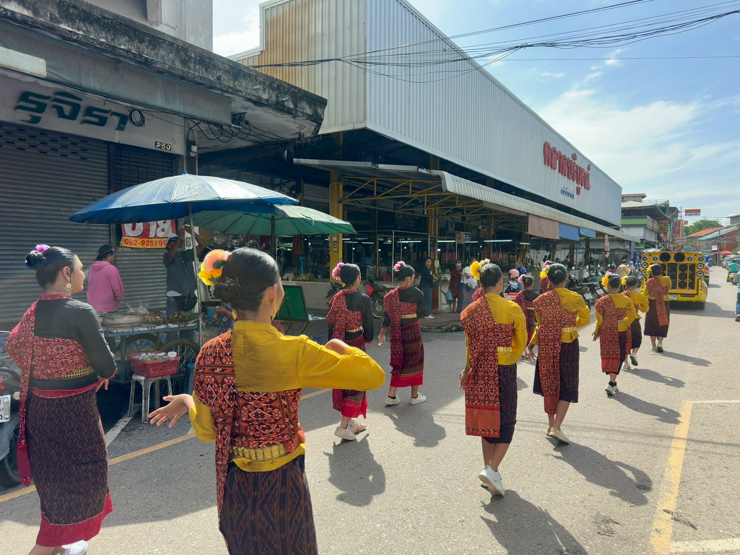 กิจกรรมทำบุญแห่เทียนเข้าพรรษา ประจำปี ๒๕๖๘ - Image 30