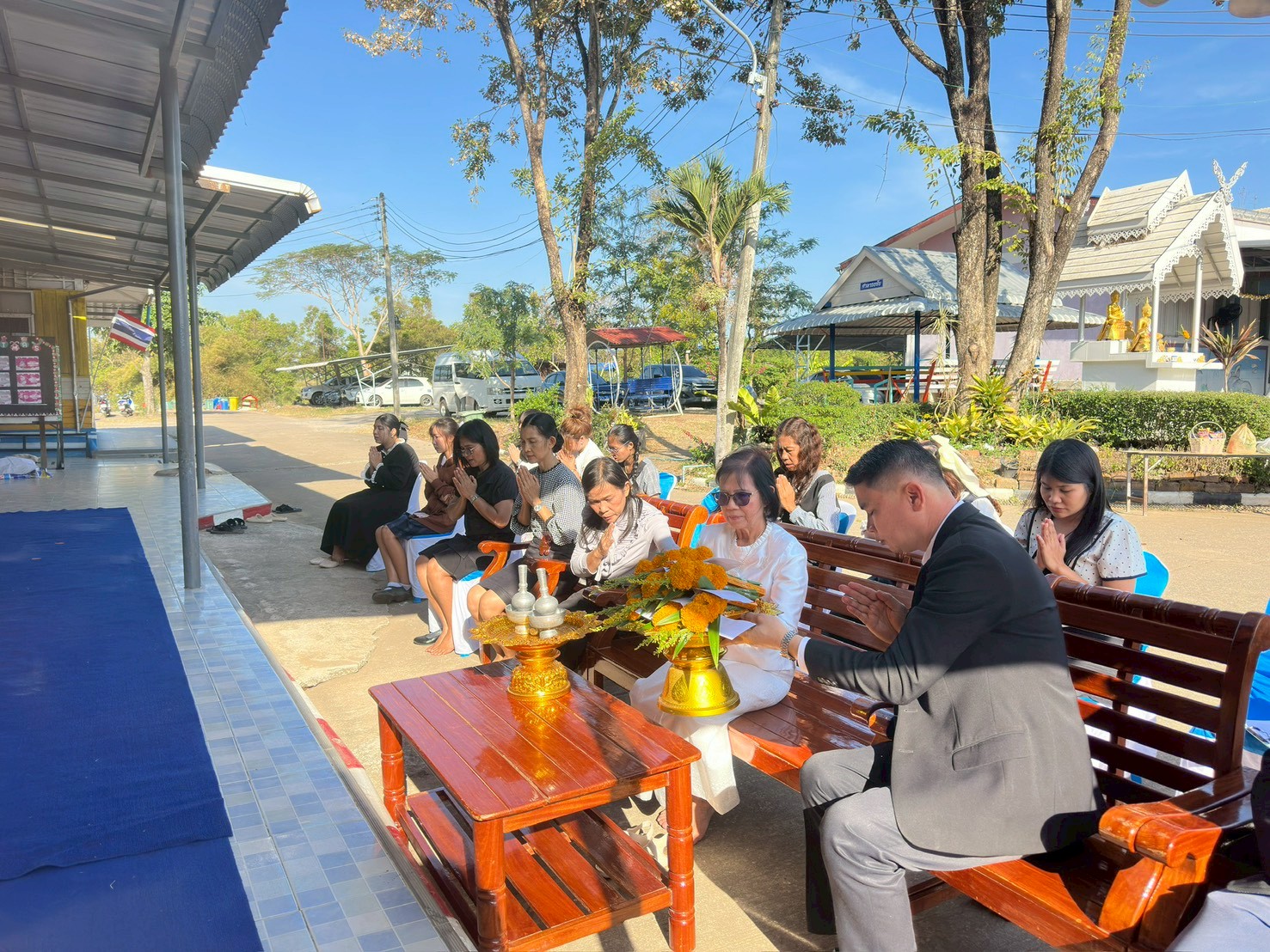 กิจกรรมทำบุญตักบาตร เนื่องในโอกาสวันเริ่มต้นเข้าสู่ปีใหม่ ปีพุทธศักราช ๒๕๖๙ - Image 10