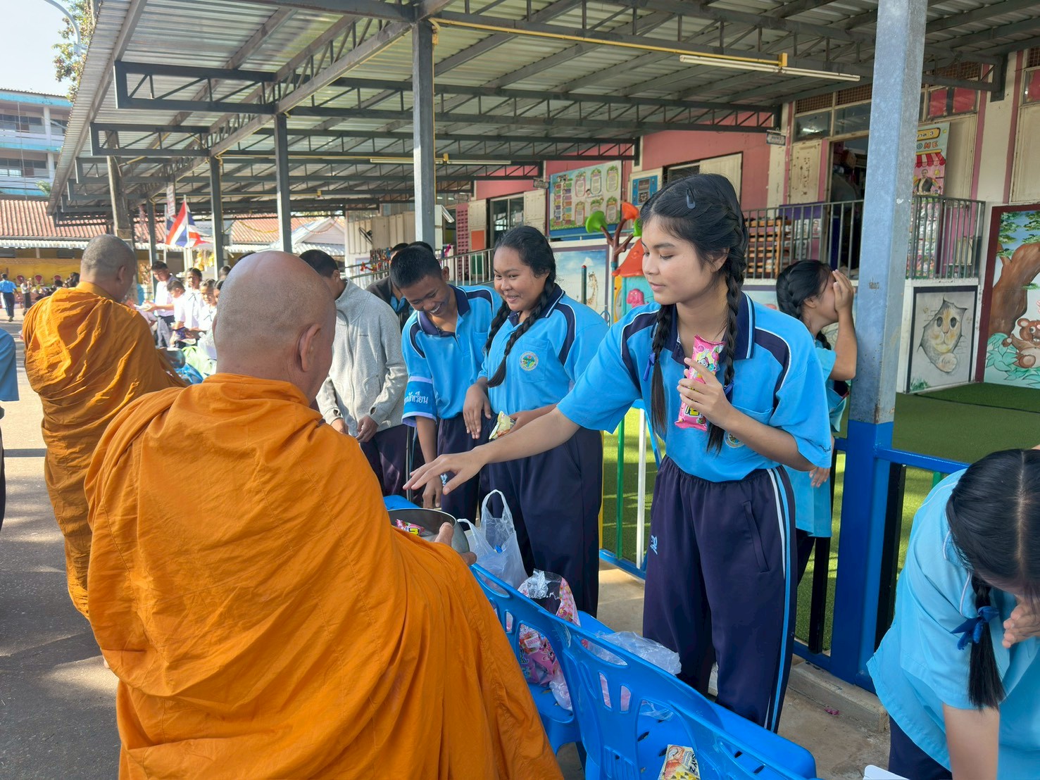 กิจกรรมทำบุญตักบาตร เนื่องในโอกาสวันเริ่มต้นเข้าสู่ปีใหม่ ปีพุทธศักราช ๒๕๖๙ - Image 48