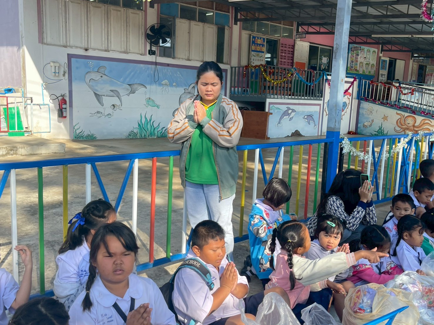 กิจกรรมทำบุญตักบาตร เนื่องในโอกาสวันเริ่มต้นเข้าสู่ปีใหม่ ปีพุทธศักราช ๒๕๖๙ - Image 65