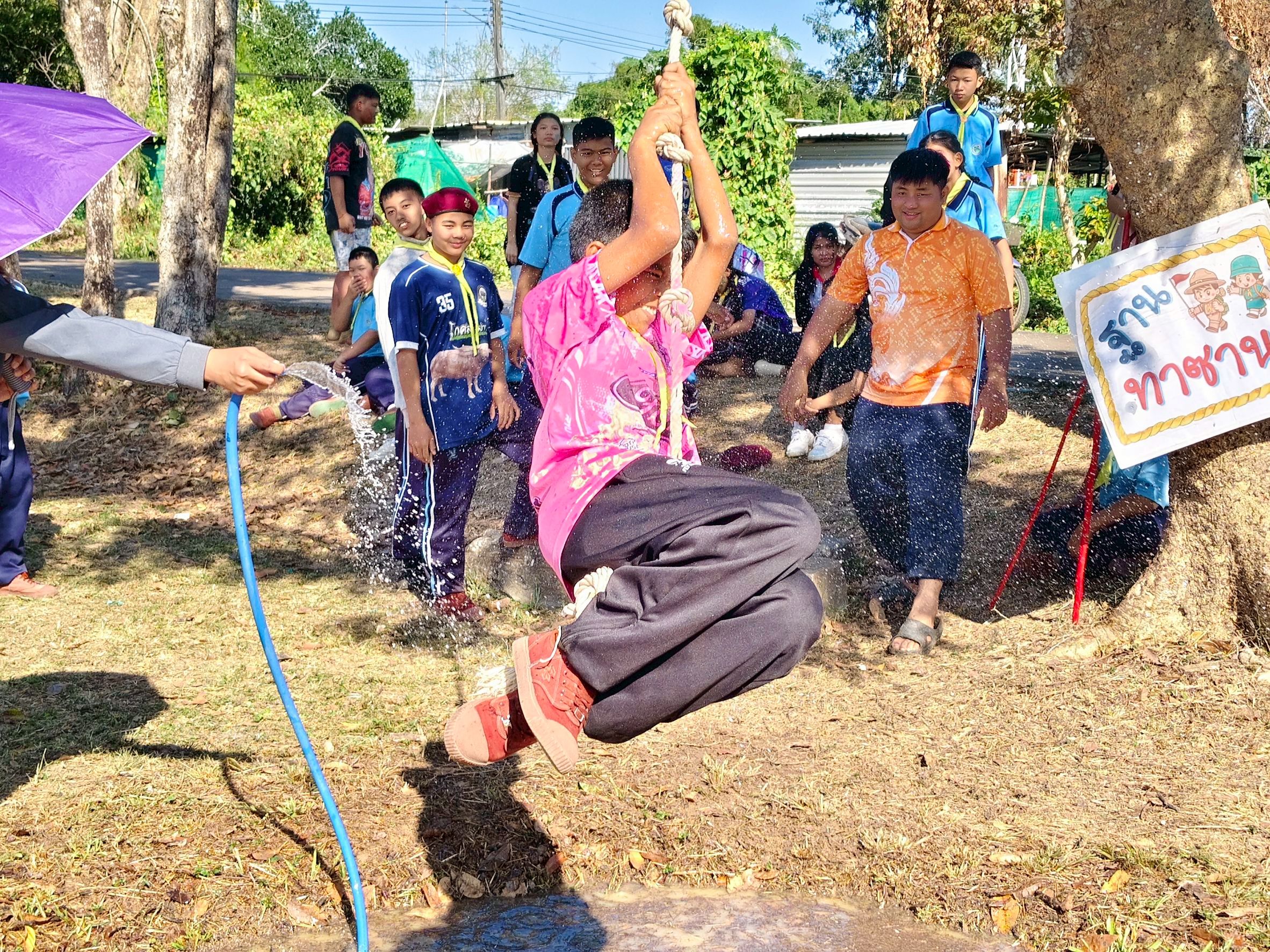 กิจกรรมพัฒนาผู้เรียนเข้าค่ายลูกเสือสำรอง ลูกเสือสามัญ และลูกเสือสามัญรุ่นใหญ่ ประจำปีการศึกษา 2568 - Image 137