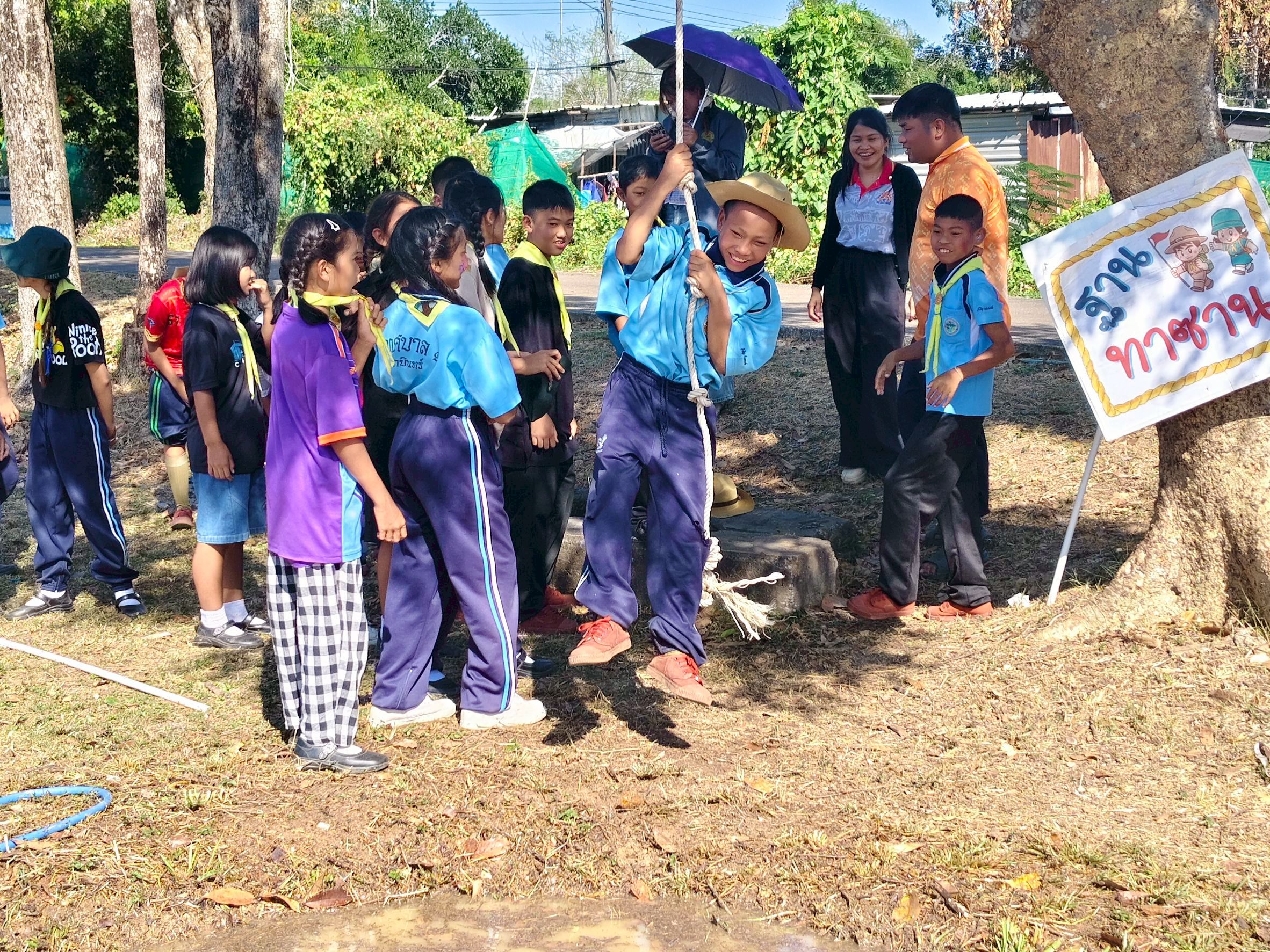 กิจกรรมพัฒนาผู้เรียนเข้าค่ายลูกเสือสำรอง ลูกเสือสามัญ และลูกเสือสามัญรุ่นใหญ่ ประจำปีการศึกษา 2568 - Image 151