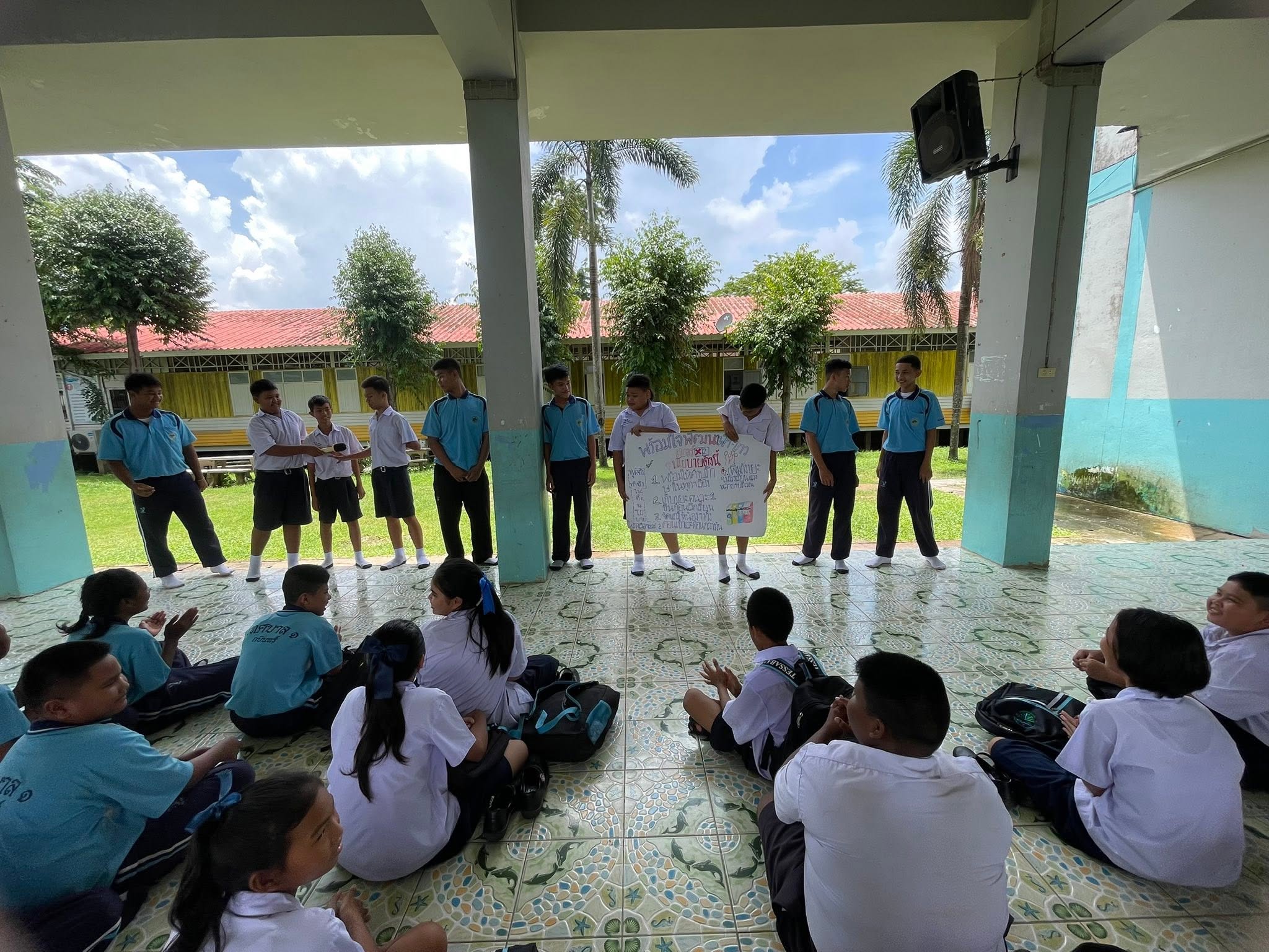 บรรยากาศการจับสลากหมายเลข ผู้ลงสมัครประธานสภานักเรียน ประจำปีการศึกษา 2569 - Image 2